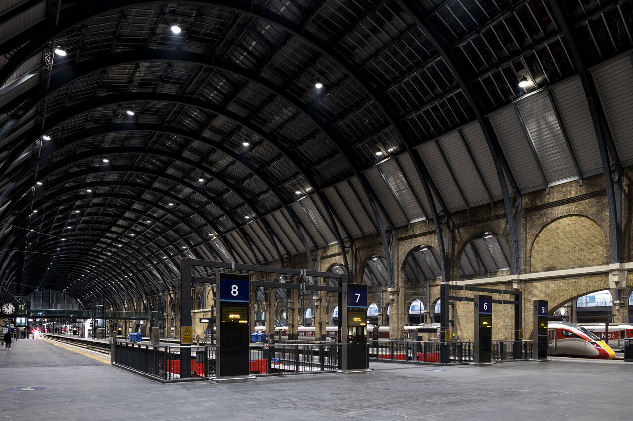 Londoner Bahnhof Kings Cross senkt mit LEDVANCE  Energie-, Wartungs- und Betriebskosten 