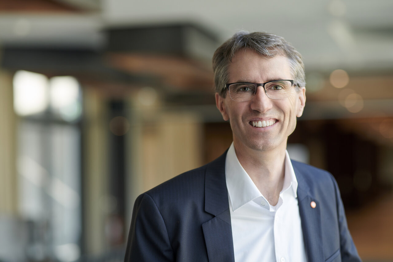 Dr. Ulrich Weiss, Global Head of Digitalization, has been re-elected to the Advisory Board of the ZVEI Section Lighting for another three years
